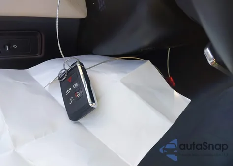 2019 Land Rover Range Rover Sport Supercharged Dynamic z USA, uszkodzony, nr VIN SALWR2RE2KA825683